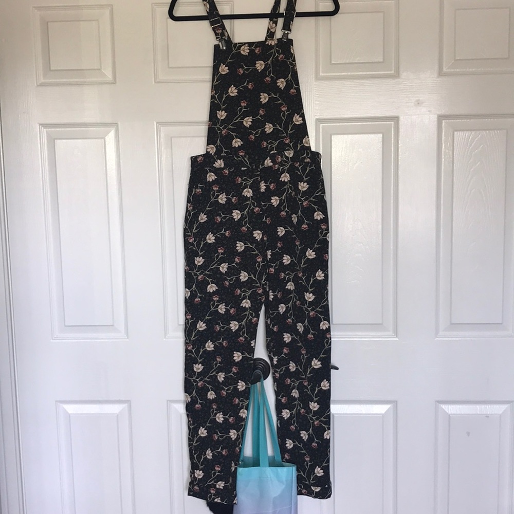 🥀🍂🌹RARE: FLORAL TOPSHOP OVERALLS!! 🥀🍂🌹